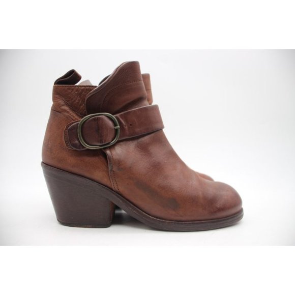 P Monjo Women's Size EU 37 Heeled Leather Boot Shoe Brown Buckle Strap - Picture 1 of 11